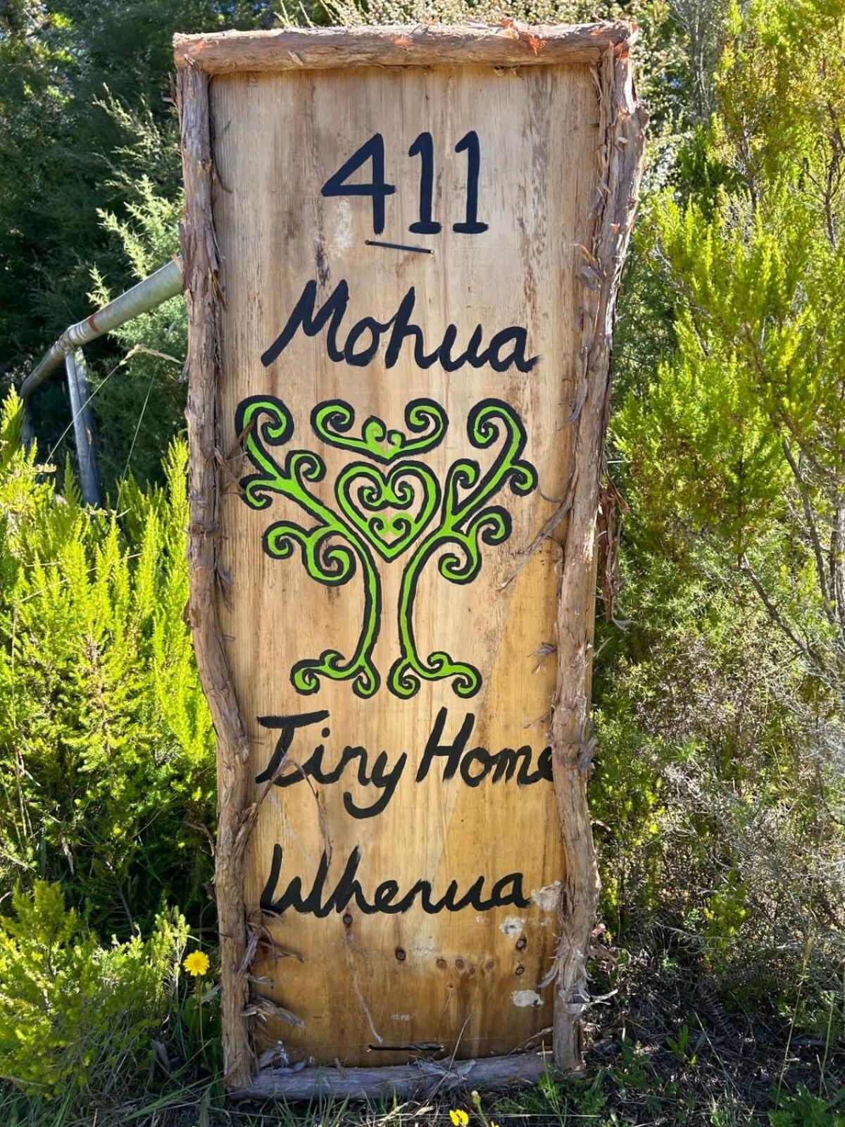 Ruru Tiny House By Tiny Away Villa Rangihaeata Kültér fotó
